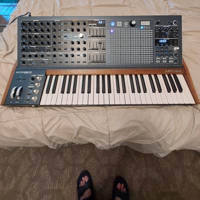 Arturia MatrixBrute 49-Key Synthesizer 2017 - Present - Black