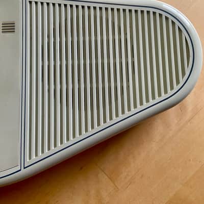 Suzuki OM-84 Omnichord image 8
