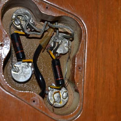 Gibson Les Paul Deluxe 1971 - Goldtop image 25