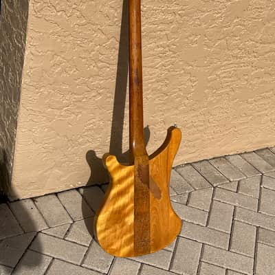 Rickenbacker 4000 Bass 1959 - a crazy cool 100% original 1 of 50 ever made in its Mapleglo finish. image 4