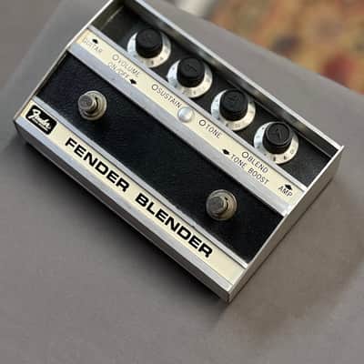 Fender Fender Blender Fuzz Pedal | Reverb