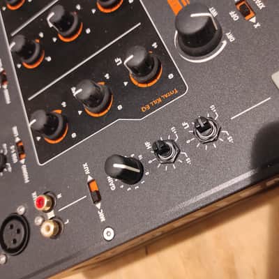 Allen & Heath XONE:43 4+1 Channel DJ (Scratch) Mixer - Black image 3