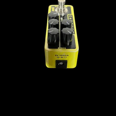 Mooer Micro Preamp 006 US Classic Deluxe - x9935 image 3