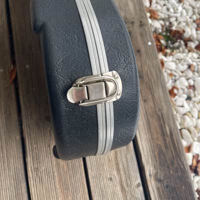 Fender Limited Edition 40th Anniversary 1954 Molded Electric Guitar Case for Stratocaster image 8
