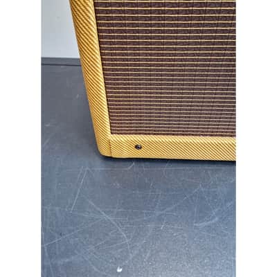 Fender 57 Champ - Guitar Amplifiers - Very Good w/ Soft Case image 15