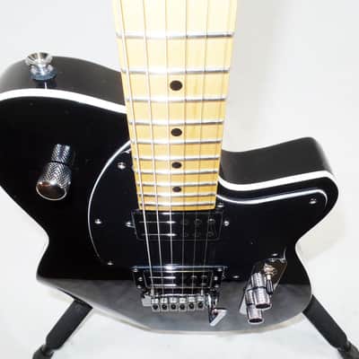 Reverend Reeves Gabrels II Signature Midnight Black Guitar with Maple Fingerboard 2015. Hardshell Case. image 8