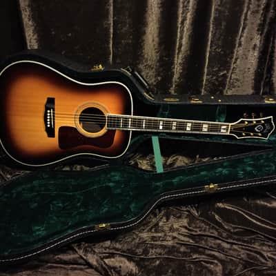 Guild D-55 2013 Sunburst New Hartford Built Guild Acoustic D55 Very Good Condition Dreadnought image 16