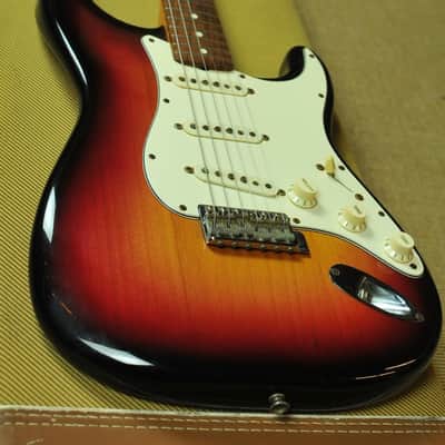 Fender Vintage '62 Reissue Stratocaster AVRI 1982 Fullerton V006235 image 3