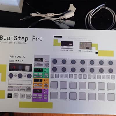 Arturia BeatStep Pro MIDI Controller - White image 3