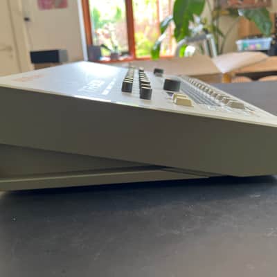 Roland TR-909 image 10