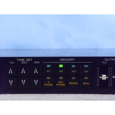 TOA DE-1000 Digital Delay image 4