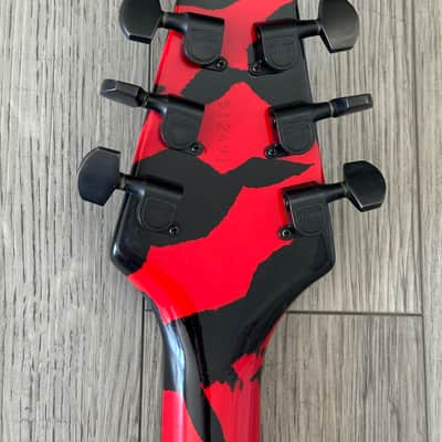 Hamer Vector Flying V 1985 - Red and Black Zulu Bengal Tiger Finish Electric GUI image 7