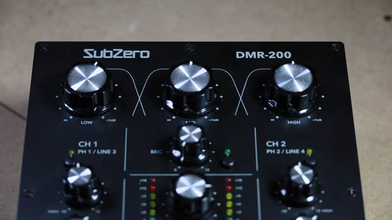 SubZero SZ-DMR-200 Rotary DJ Mixer 2-Channel | Reverb