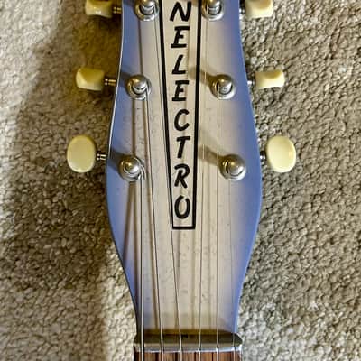 Danelectro 56 U-2 Reissue 1998 - 2004 - Blue Burst image 8