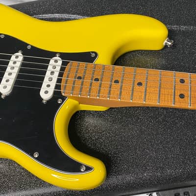 NEW! Fender American Ultra Stratocaster HSS - Dealer Exclusive Limited Edition - Roasted Maple Neck - Graffiti Yellow - In-Stock! 8.2lbs - G0G07070 image 2