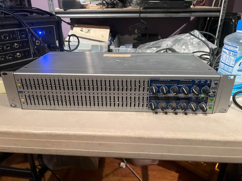 PreSonus DEQ624 24-Bit Graphic Equalizer - Silver image 1