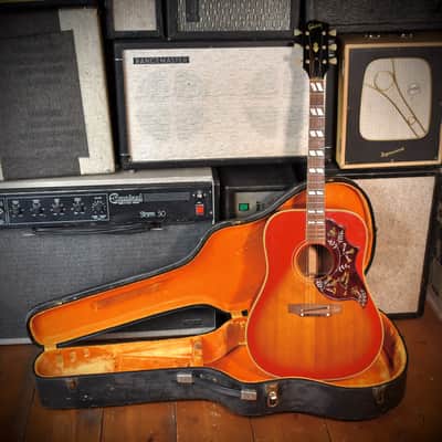 Gibson Hummingbird Cherry Sunburst 1968 image 12