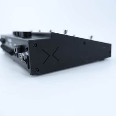 Line 6 HX Effects w/ Power Supply image 5