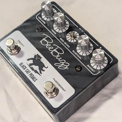 Black Cat Bee Buzz | Reverb