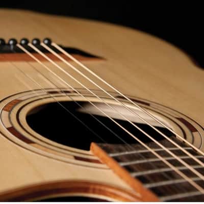 Washburn G25SCE Comfort Deluxe 25 Series Grand Auditorium Cutaway Acoustic Electic Guitar. Natural image 3