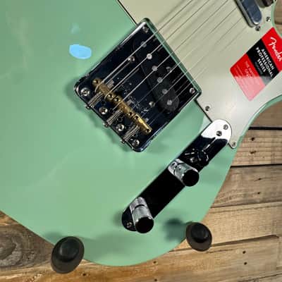 Fender American Professional LE Telecaster - 2017 w/ Rosewood Neck & HSC image 9