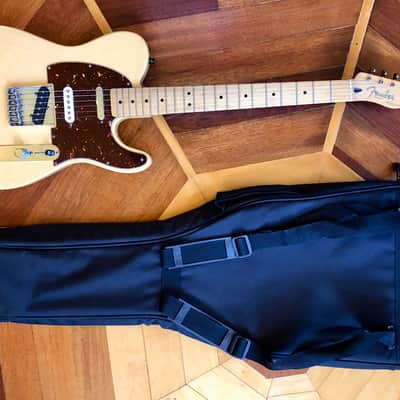2011 Fender Deluxe Series 60th Nashville Mexico  Transparent Honey Telecaster Electric Guitar case image 1