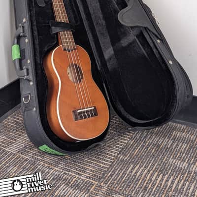 Lanikai Soprano Ukulele LU-21 w/Foam Hardshell Case - Used image 9
