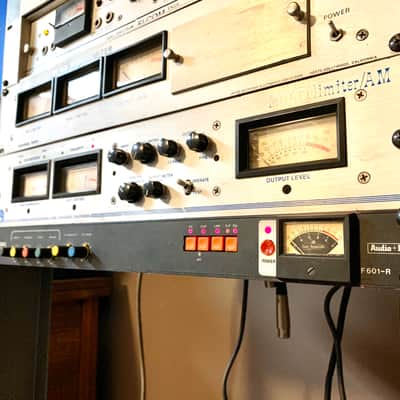 Pacific Recorders Multi-Limiter/ AM c 1970’s Silverface (Urei BL-40 modulimiter) original vintage compressor limiter universal audio 1176 la3a fet original vintage USA image 3