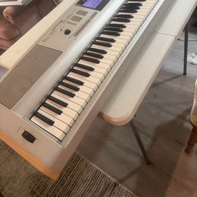 Yamaha DGX-505 88-key Arranger Keyboard image 2