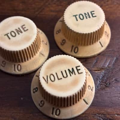 Fender Stratocaster Custom Relic / Aged 3-Piece Knob Set (3-Spoke) image 6