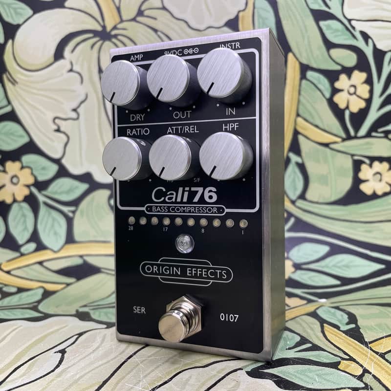 Origin Effects Cali76 Bass Compressor Black
