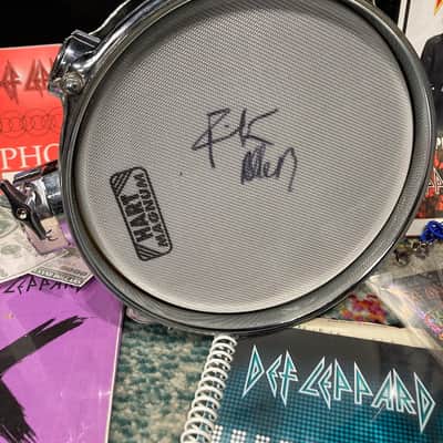 Hart Dynamics - Rick Allen's Def Leppard, 8" Trigger Hammered Chrome Trigger Pad (RA #2058) 2000s, With AUTOGRAPHED HEAD!! image 2