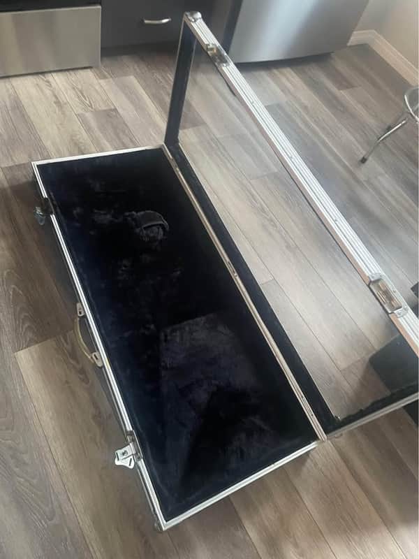 Warwick - Rockcase Guitar Display Case image 1
