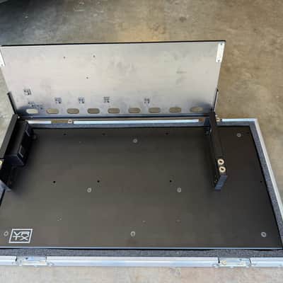 Vertex Tour Elite (TE4 Riser) / Creation Flight Case image 2