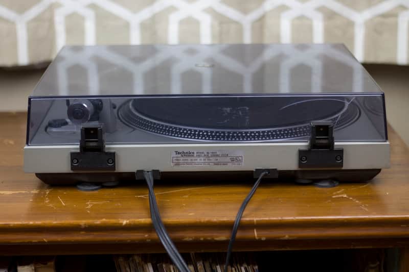 Technics SL-1800 Direct Drive Turntable image 2