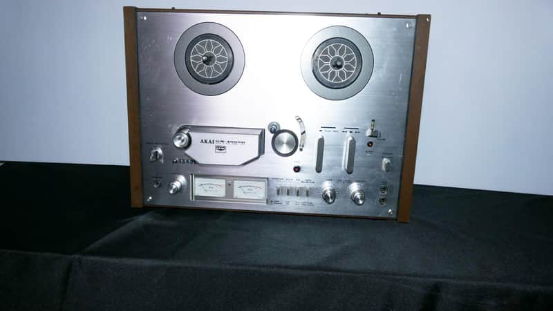 Akai GX-4000D 1/4" 4-Track 2-Channel Tape Recorder 1978 - 1985 - Silver image 1