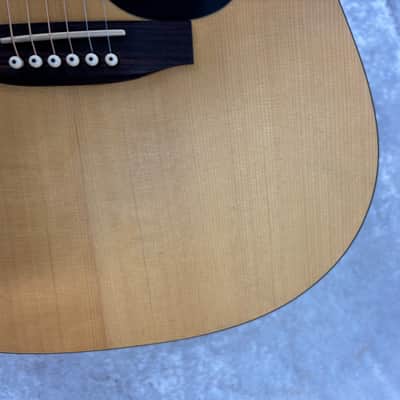 Seagull acoustic electric guitar in natural with case image 6