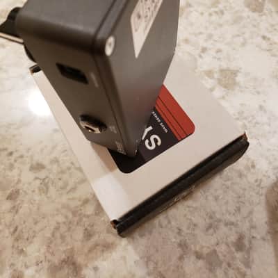 Keeley Synth 1 Reverse Attack Fuzz Wave Generator 2019 - Present - Grey / Red / Blue image 2