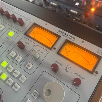Rupert Neve Designs 5060 Centerpiece 24 x 2 Desktop Mixer 2013 - Present - White + Vandamme Multicore DB25 to DB25 8 ins / 8 out cable image 4