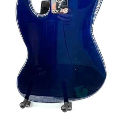 Fender Player Jazz Bass Plus Top with Maple Fretboard 2022 - Blue Burst image 9