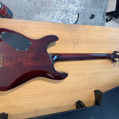 Schecter C-1 Classic 2005 - 2009 - 3-Tone Sunburst image 7