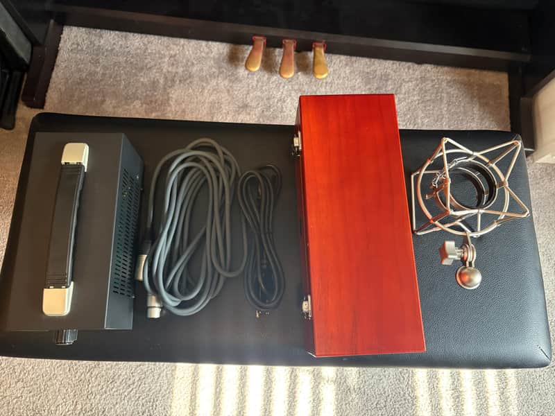 Warm Audio WA-47 Large Diaphragm Multipattern Tube Condenser Microphone