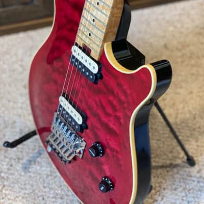 Peavey EVH Wolfgang 1996 Pat. Pend. Quilted, Arch Top Drop D "Tuna" image 3