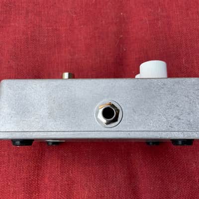 Electro-Harmonix Micro POG Polyphonic Octave Generator 2007 - Present - Red / Gray image 3