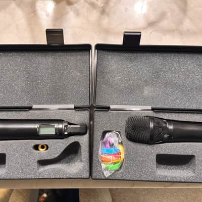 Sennheiser EM2050 system with two Sennheiser SKM 2000XP Mic and two Neumann KK 204 BK Capsule Heads image 2