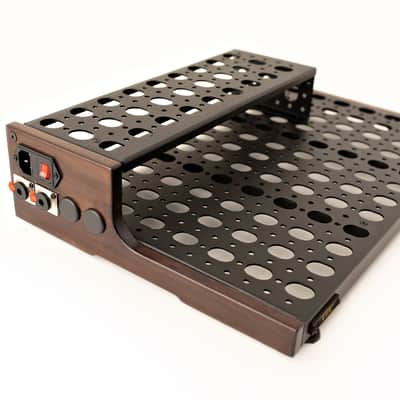 Pedalboard VTX 12x20 with Riser - Imbuia - Hands Custom image 3