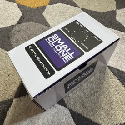 Electro-Harmonix EH4600 Small Clone Full-Chorus 2000 - Present - Purple / Black imagen 6