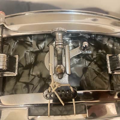 Ludwig No. 906 Downbeat 4x14" 8-Lug Piccolo Snare Drum with Keystone Badge 1965 - Black Diamond Pearl image 4