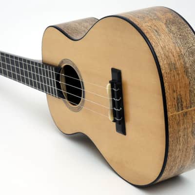 Stoll Guitars Tamino Tenor Ukulele - Mango Bild 5