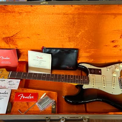 Fender American Vintage II 1961 Stratocaster - Sunburst /8lbs. 0.8oz. #V2442522 image 2